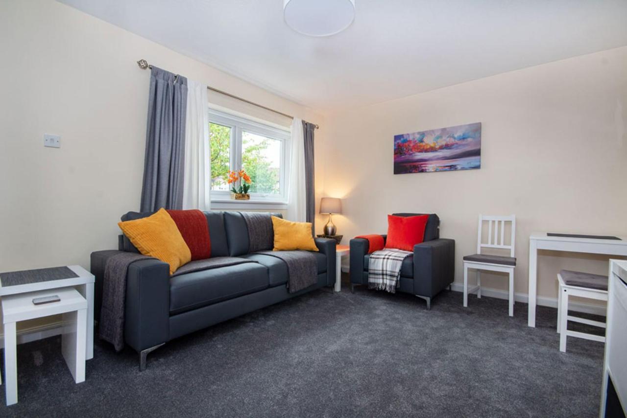 Castle Heather Apartment Inverness Bagian luar foto